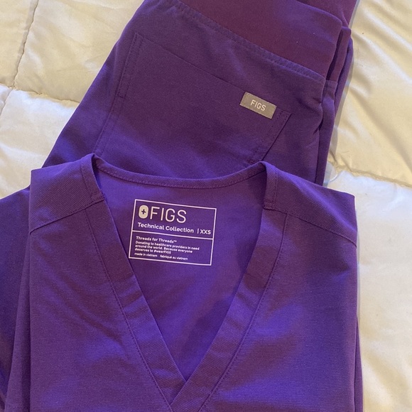 Figs Catarina scrub top Ultraviolet - Picture 4 of 4